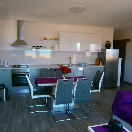 Apartment Willy Komiža Eksteriør billede